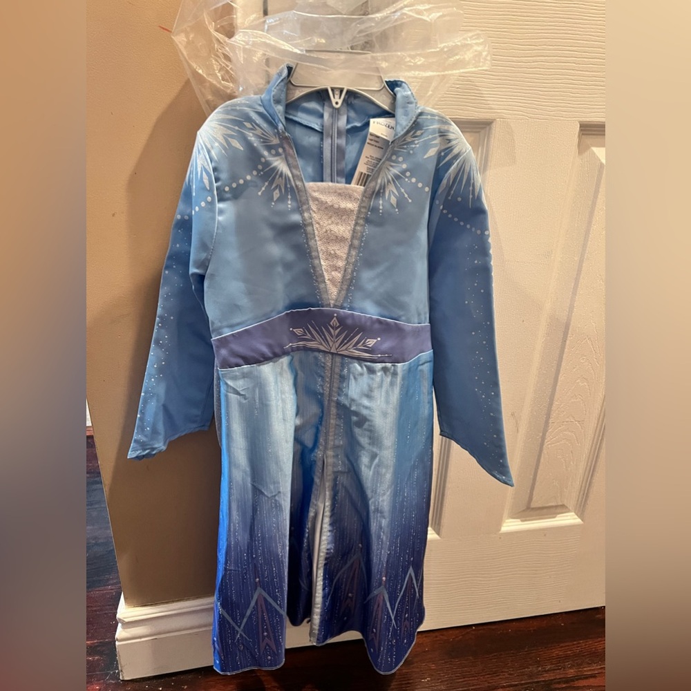 Disney Brand Elsa Costume Size 4T